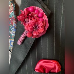 Tie with custom made faux boutonniere. Hanky is included for free!